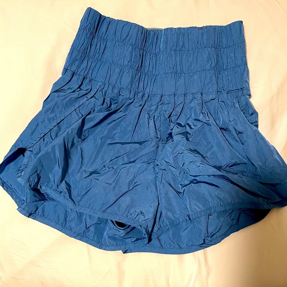 Free People The Way Home shorts - Medium - barely worn!